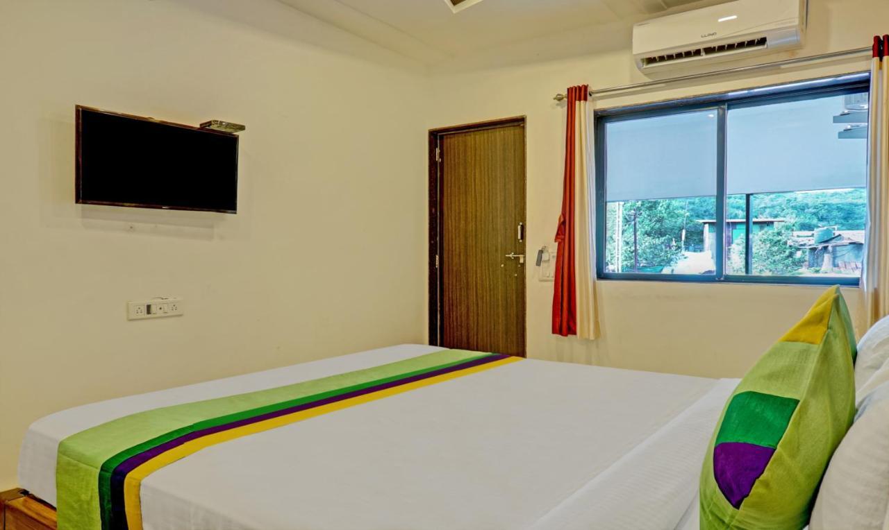 Hotel Lake Paradise Mahabaleshwar Exterior photo
